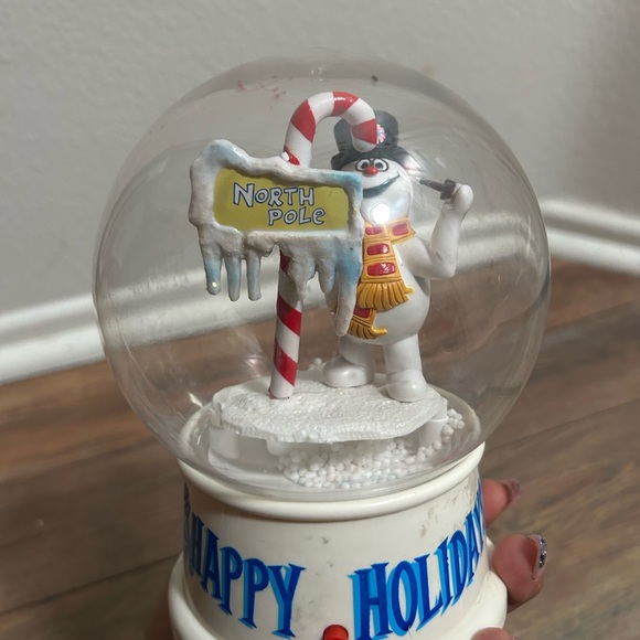 Gemmy Waterless Snow Globe Frosty the Snowman North Pole Motion Christmas - Picture 3 of 6